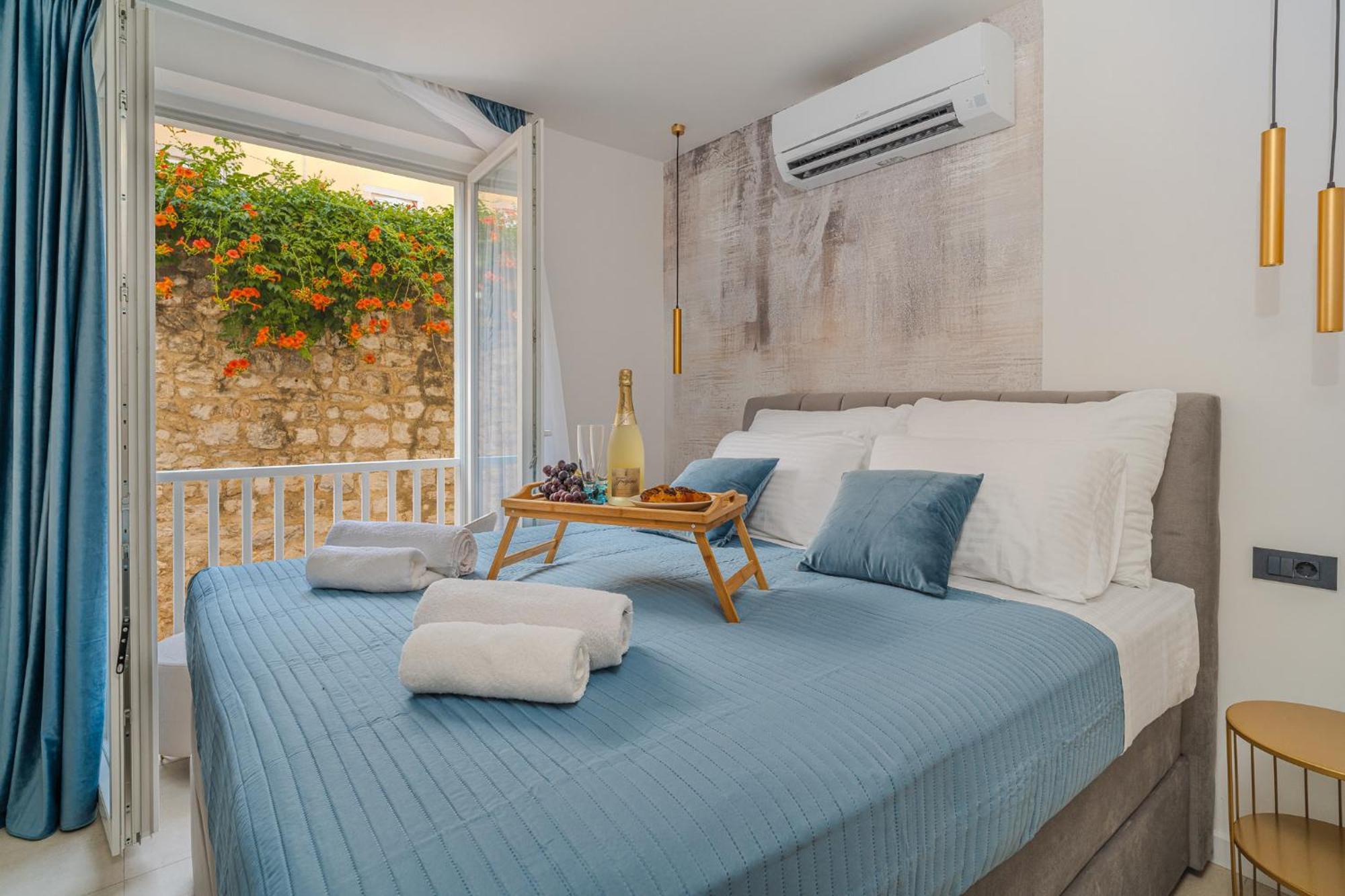 Amaro Luxury Room & Studio Apartman With Balcony Zadar Bagian luar foto