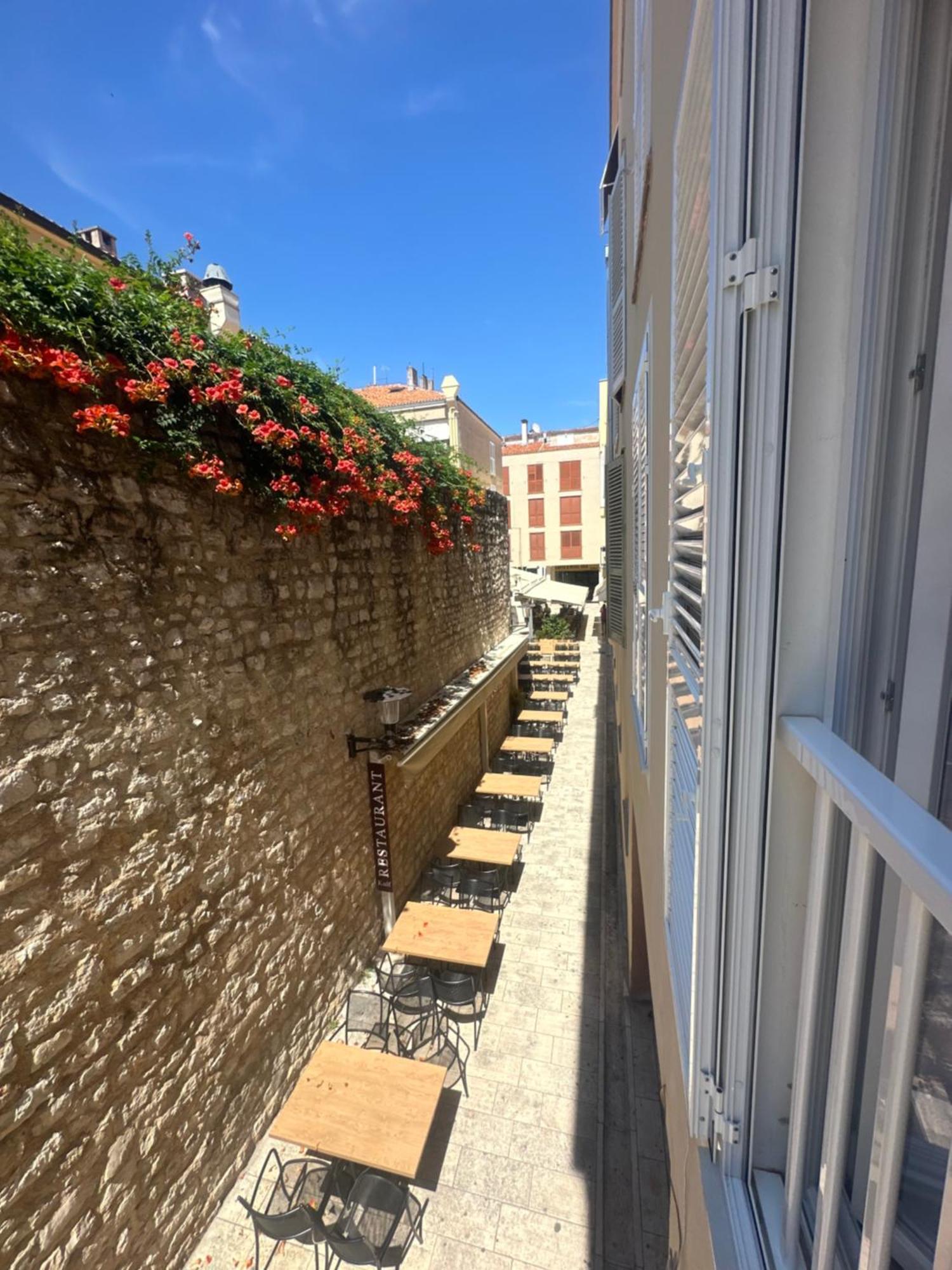Amaro Luxury Room & Studio Apartman With Balcony Zadar Bagian luar foto