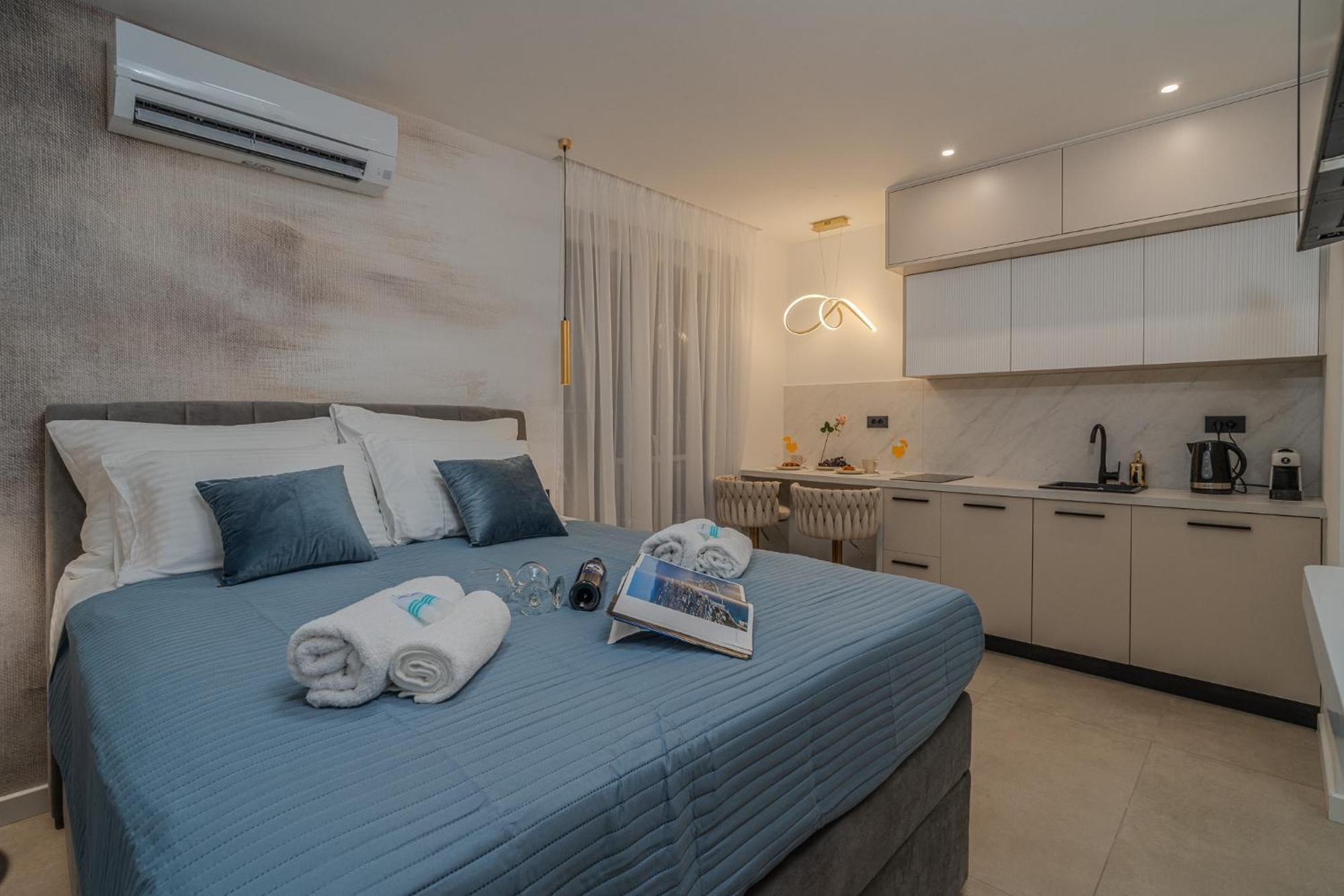 Amaro Luxury Room & Studio Apartman With Balcony Zadar Bagian luar foto